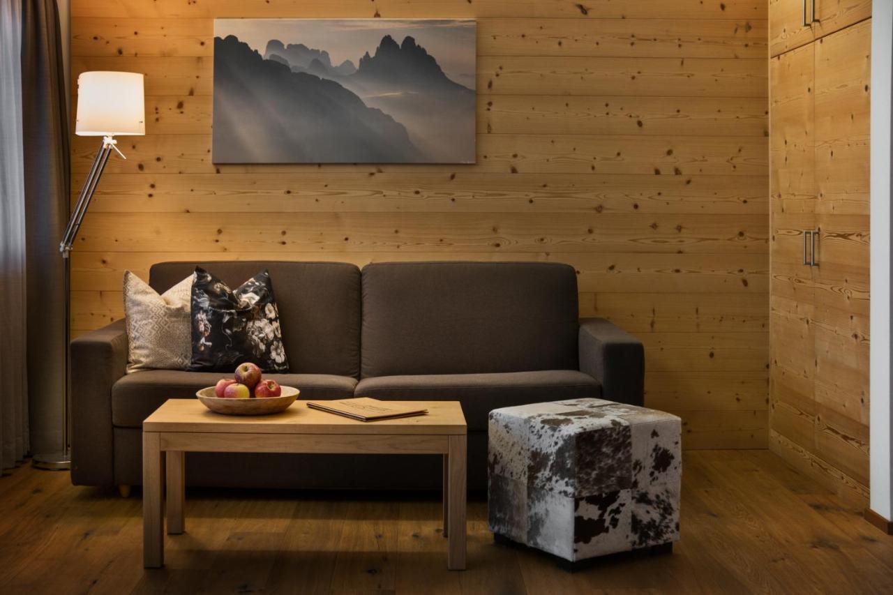 Alma Mountain Residence Dobbiaco Bagian luar foto